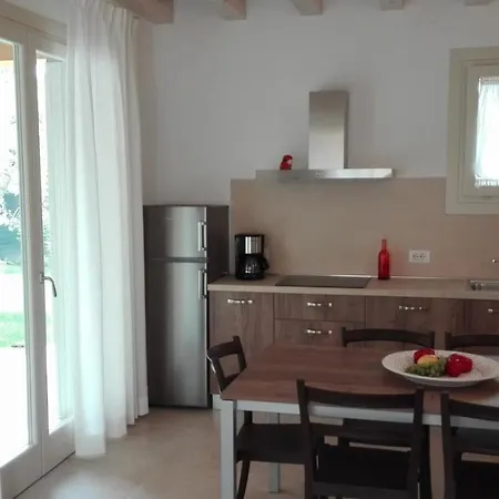 Casa Pergola 2 - Fronte Piscina, Parking شقة *