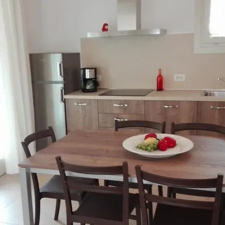 Casa Pergola 2 - Fronte Piscina, Parking شقة