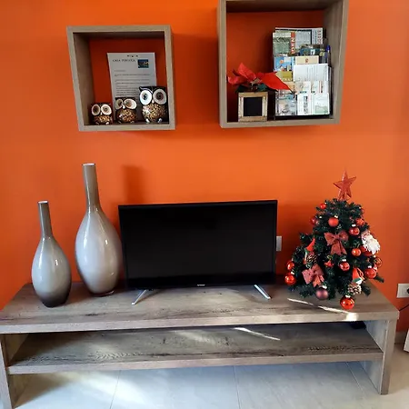 Casa Pergola 2 - Fronte Piscina, Parking شقة *
