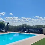 Casa Pergola 2 - Fronte Piscina, Parking Apartman *